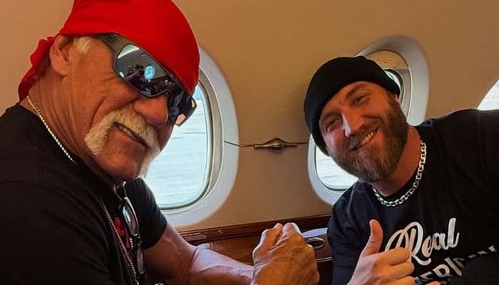 Nick Hogan gets emotional during WWE tribute to late dad Hulk Hogan