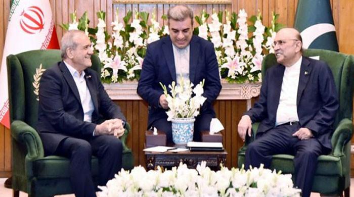 Pakistan, Iran reaffirm resolve to deepen cooperation across multiple sectors