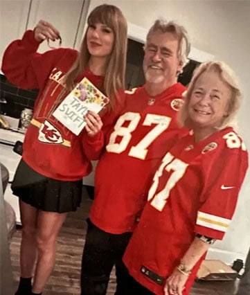 Travis Kelces father Ed heartbroken after girlfriend Maureens death: Source