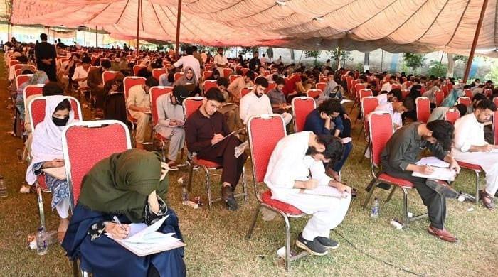 MDCAT to be held under new policy in Sindh