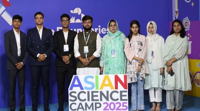 Pakistan clinch two gold, one silver medals at Asian Science Camp
