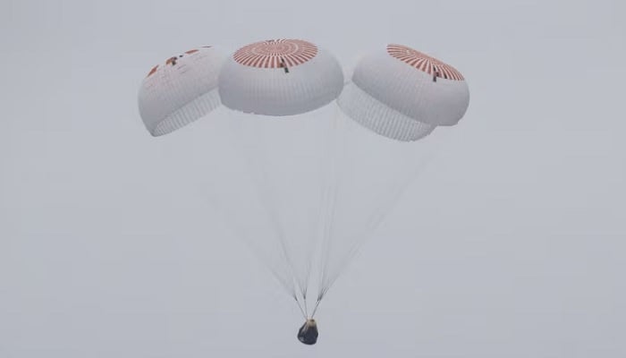 SpaceX capsule carrying four astronauts parachutes into the Pacific Ocean off the Southern California coast on August 9, 2025. —NASA