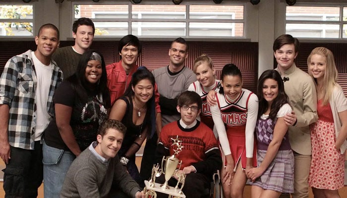 Glee stars Kevin McHale, Jenna Ushkowitz open up about rewatching show after costars deaths