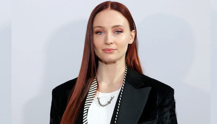 Sophie Turner claps back at mom-shaming remarks
