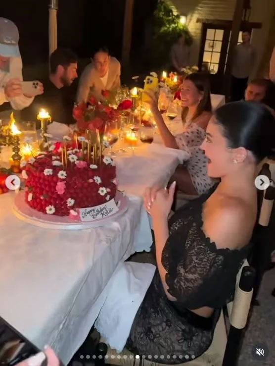 Hailey Bieber shares insights into perfect weekend at Kylie Jenners birthday