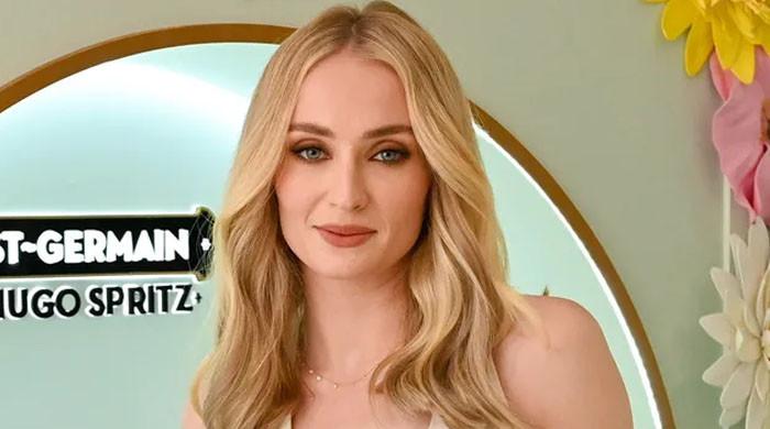Sophie Turner recalls being at center of A list couple's breakup