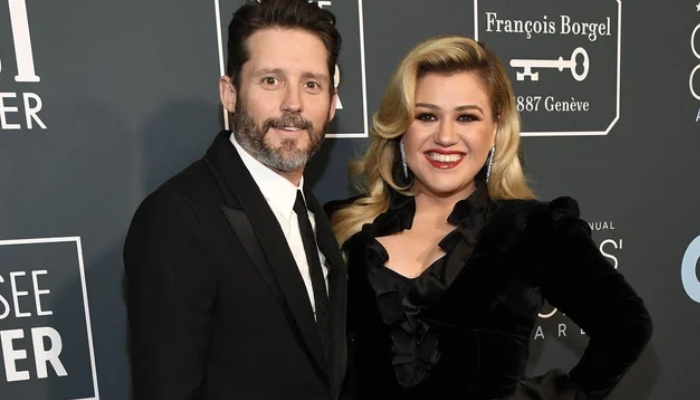 Photo: Kelly Clarksons ex-assistants involvement with ex-husband Brandon Blackstock confirmed
