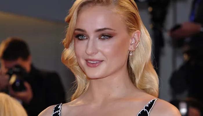 Sophie Turner ended celebrity couple’s engagement with this move