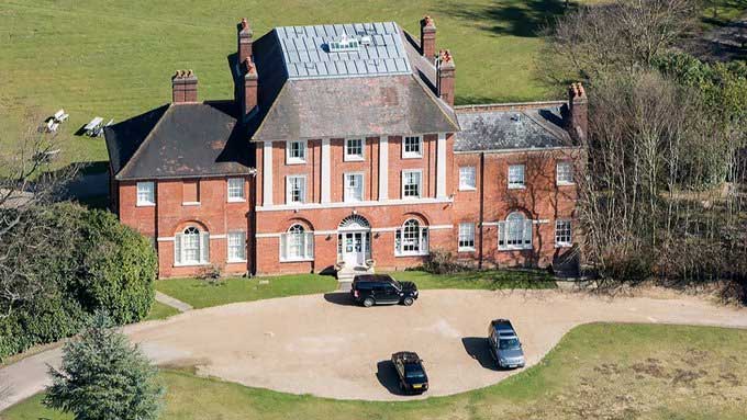 Forest Lodge