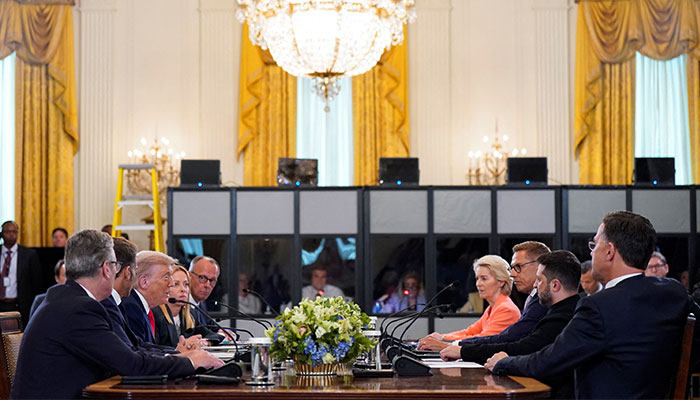 President Donald Trump meets Ukrainian President Volodymyr Zelenskiy, German Chancellor Friedrich Merz, French President Emmanuel Macron, British Prime Minister Keir Starmer, Italian Prime Minister Giorgia Meloni, Finlands President Alexander Stubb, NATO Secretary General Mark Rutte and European Commission President Ursula von der Leyen amid negotiations to end the Russian war in Ukraine, at the White House in Washington, D.C., U.S., August 18, 2025. — Reuters