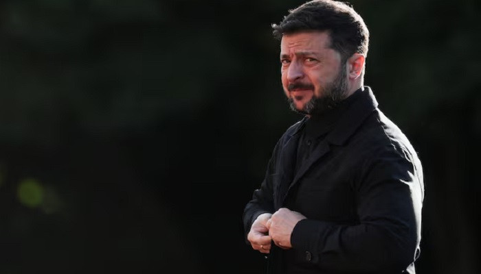 After February's dress code fiasco, Zelensky finally suits up for Trump ...