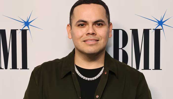 Singer Ernesto Barajas shot dead after receiving threats