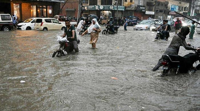 Karachi faces heavy rains on third consecutive day