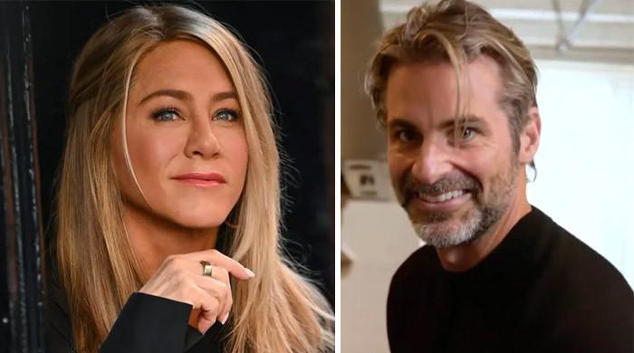 Jennifer Aniston with Jim Curtis