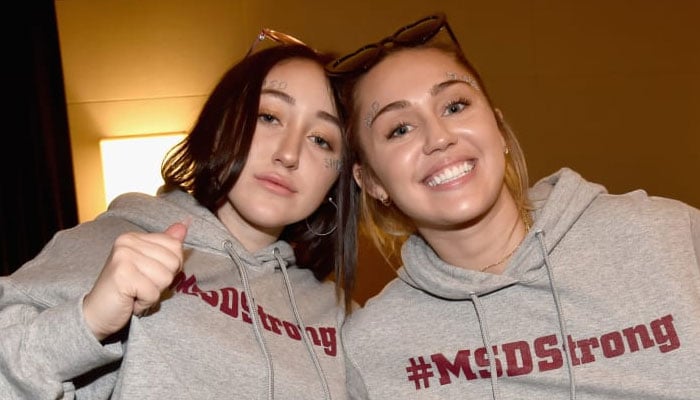 Noah Cyrus celebrates older sister Miley Cyrus