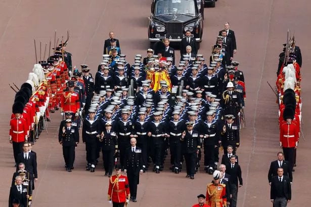 Queen Elizabeths funeral procession