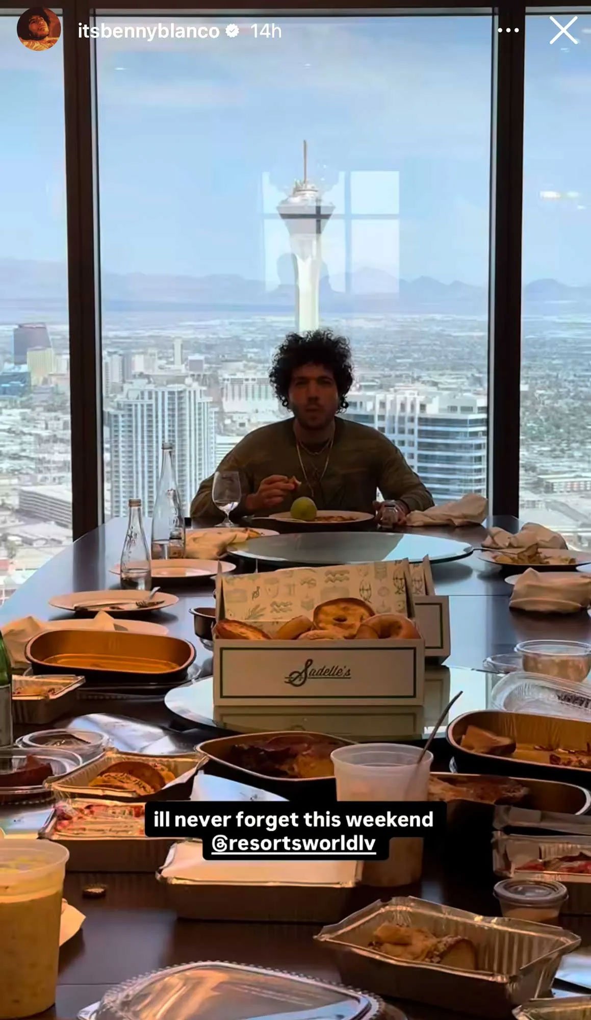 Benny Blancos Vegas weekend sparks wedding rumours amid Selenas Cabo trip