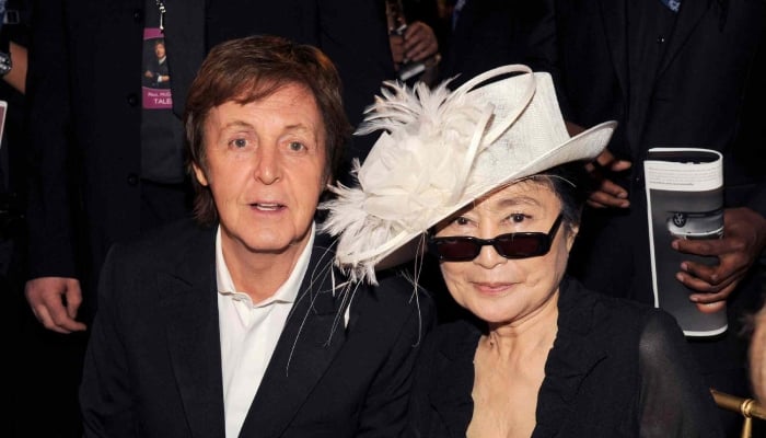 Photo: Sir Paul McCartney never accepted Yoko Onos presence in John Lennons life: Source