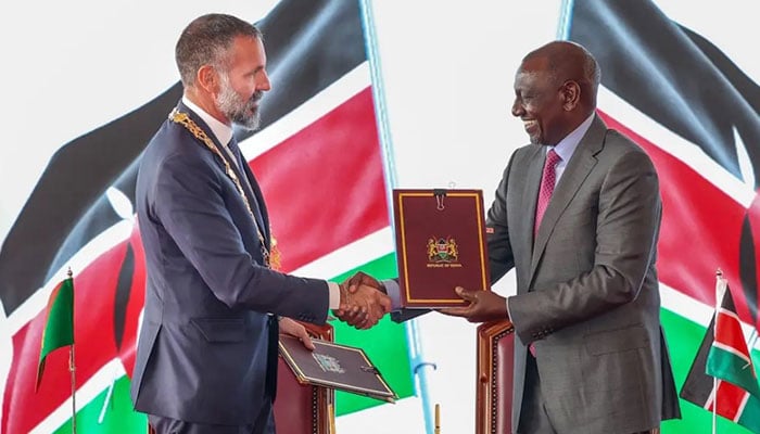 Prince Rahim Aga Khan V exchanges an MoU with Kenyan President William Ruto on August 26 2025. — AKDN website