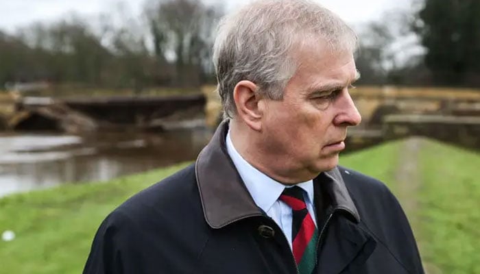 Prince Andrew has isolated himself: Expert