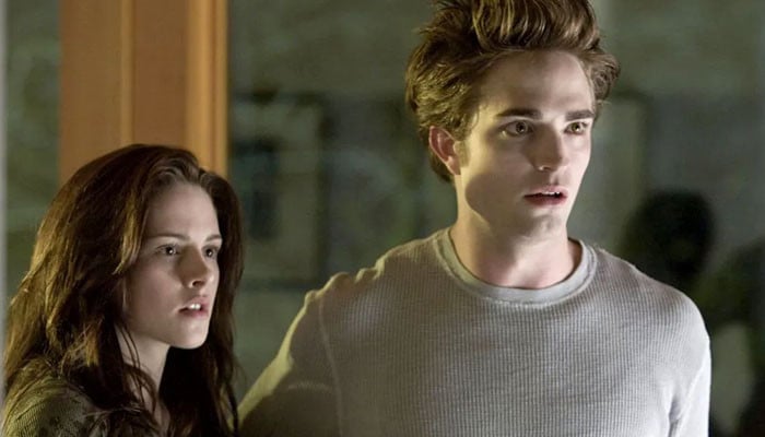 'Twilight' new post raises curious questions