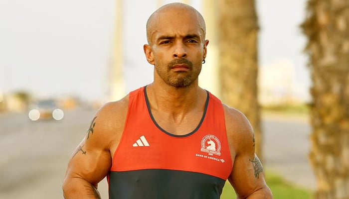 Karachi-based runner and coach Faisal Shafi pledges to use Sydney race as a platform to pay tribute to Pakistans armed forces and martyrs. — Reporter