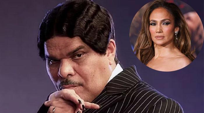 Luis Guzmán goes unfiltered about working with Jennifer Lopez Luis Guzmán goes unfiltered about working with Jennifer Lopez