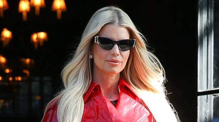 Kardashians assisting Jessica Simpson realize her worth: Source