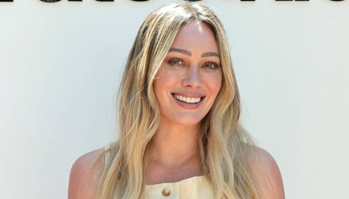 Photo: Hilary Duff marks anniversary of album Metamorphosis