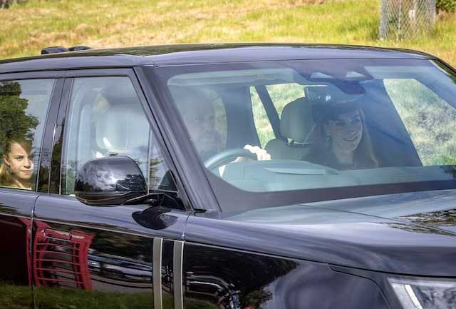 Kate Middletons lighter hair continues to divide opinion