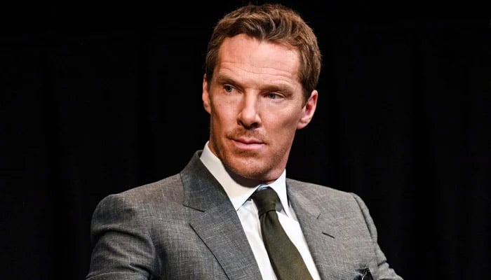 Benedict Cumberbatch offers advice to younger generation