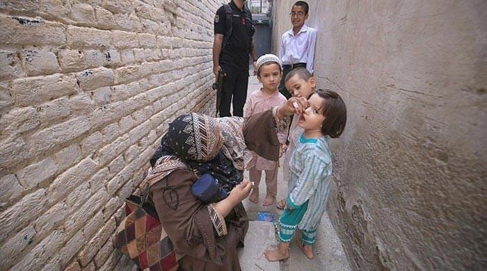 Govt to launch nationwide anti-polio drive in three provinces on Sept 1