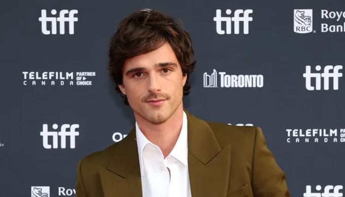 Jacob Elordi moved to tears during Frankenstein world premiere