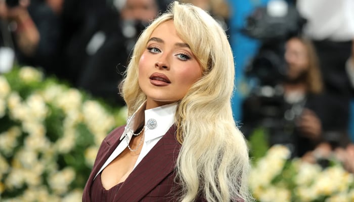 Sabrina Carpenter calls out ‘insufferable men’ while radiating ‘beauty’