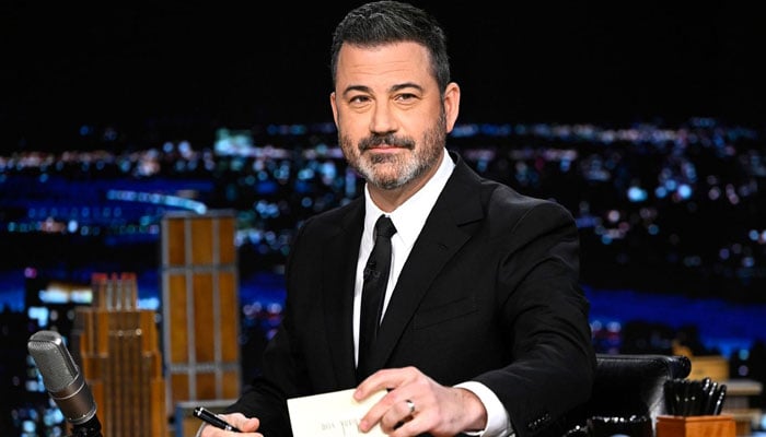 Jimmy Kimmel clarifies his stance on living in US