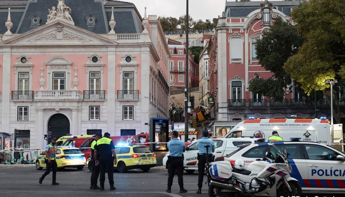The image shows local police cordoning off the crash site in Lisbon, Portugal on September 3, 2025. — AFP/File