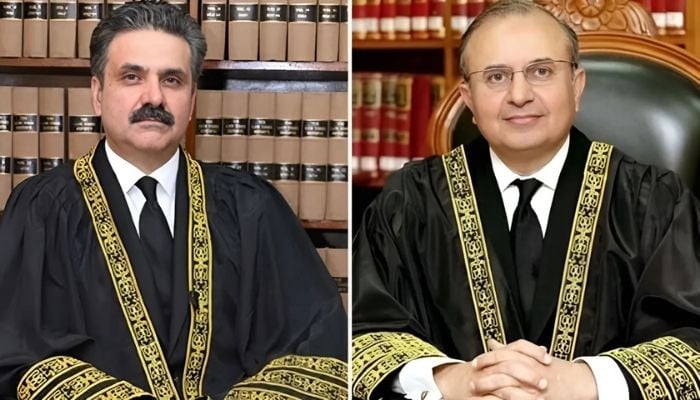 Chief Justice of Pakistan (CJP) Yahya Afridi (left) and Supreme Court senior judge Justice Mansoor Ali Shah. — SC website/File