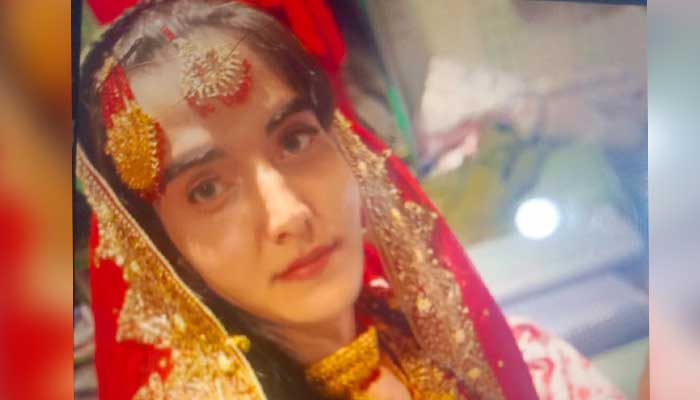 TikToker Abdul Mughiz dressed up as a woman. — Reporter