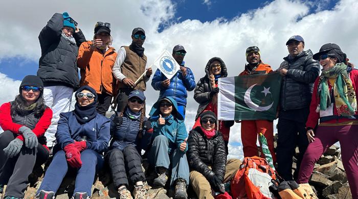 Historic first: Pakistani all-women team summits 5,400m Bari La peak Historic first: Pakistani all-women team summits 5,400m Bari La peak