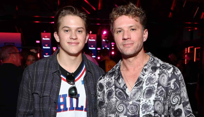 Ryan Phillippe praises son Deacons work ethic