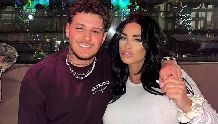 Katie Prices beau JJ Slater spills beans on their relationship: Report