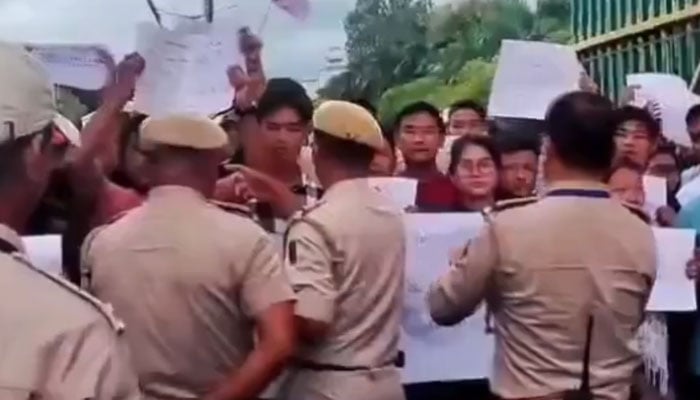 Students stage protest at the Manipur University on September 14, 2025. — X/ @Deepakkhatri812/screengrab
