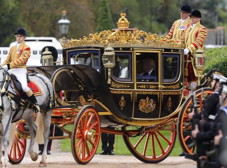 In pictures and videos: Trumps Windsor Castle welcome by King Charles, William and Kate