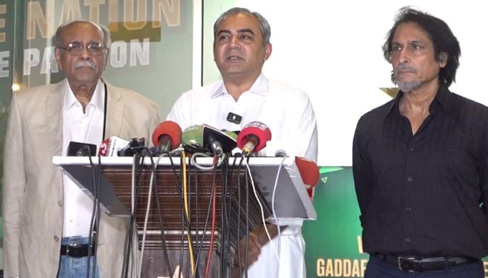 Chairman of the Pakistan Cricket Board (PCB), Mohsin Naqvi (centre), along with former chairmen Najam Sethi (left) and Ramiz Raja, during a recent press conference at the Gaddafi Stadium in Lahore on September 17, 2025. — X@TheRealPCB/Screengrab