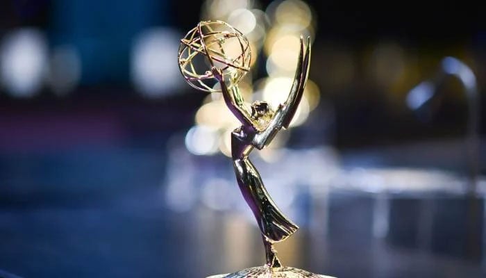 Hulk Hogans wife calls out Emmy for excluding late wrestler