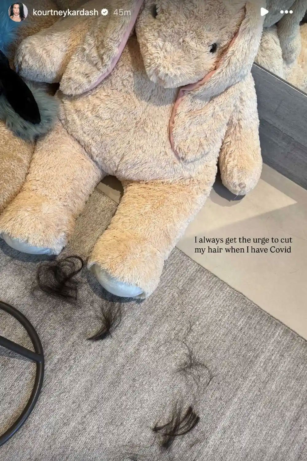 Kourtney Kardashian cuts her own bangs while sick