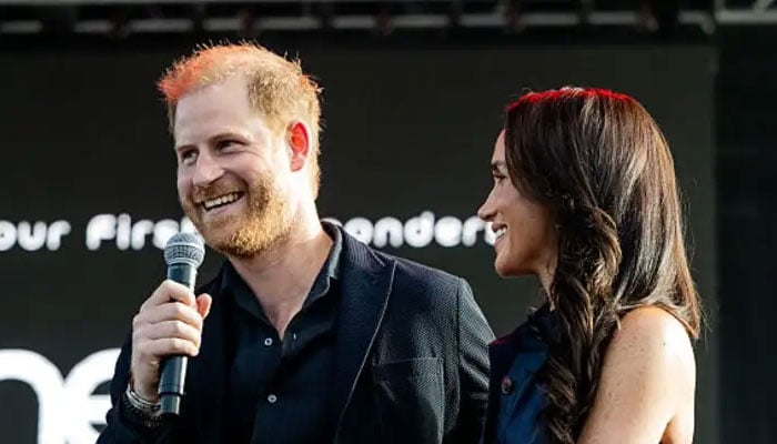 Meghan Markle, Prince Harry apologize publically to King Charles