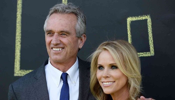 Cheryl Hines career in Hollywood is at risk due to husband Robert F. Kennedy Jr.