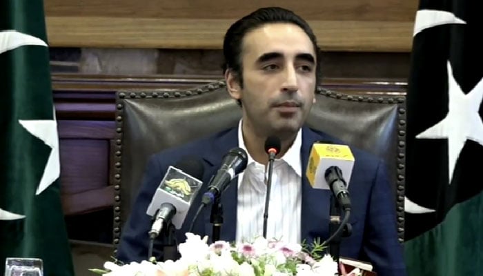 PPP Chairman Bilawal Bhutto addresses a press conference in Karachi on September 25, 2025. — Screeengrab via GeoNews