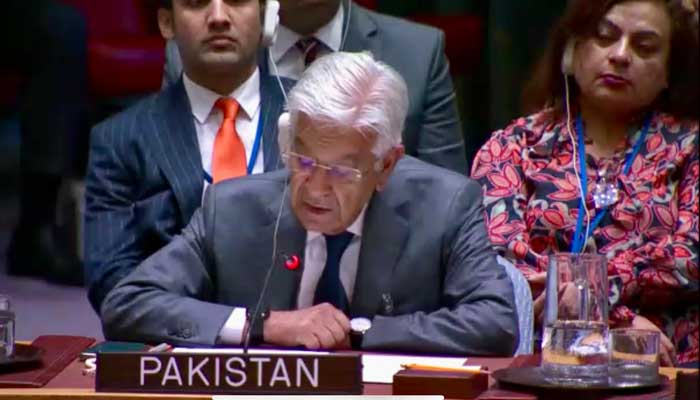 Defence Minister Khawaja Asif addresses UNSC session on on artificial intelligence, September 24, 2025. — X/@PakistanUN_NY